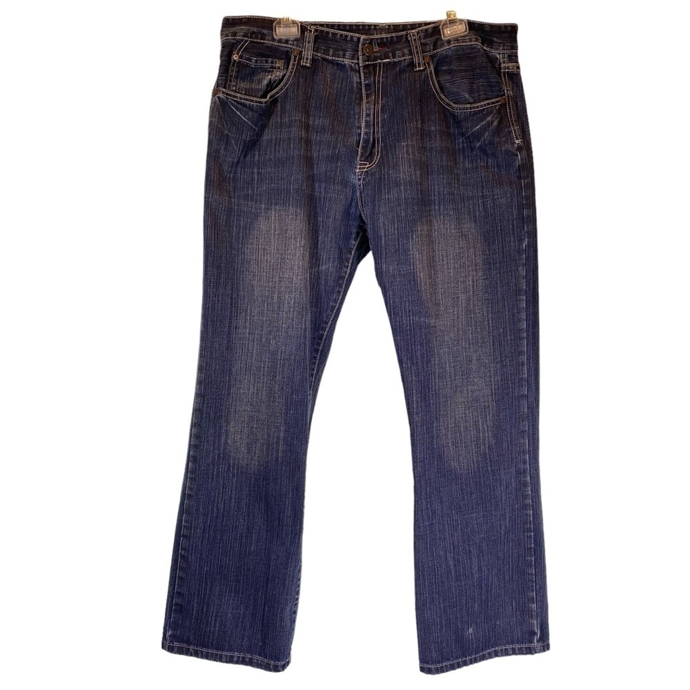FLYPAPER Men's size 38/32 medium wash straight leg 5 pocket denim jeans